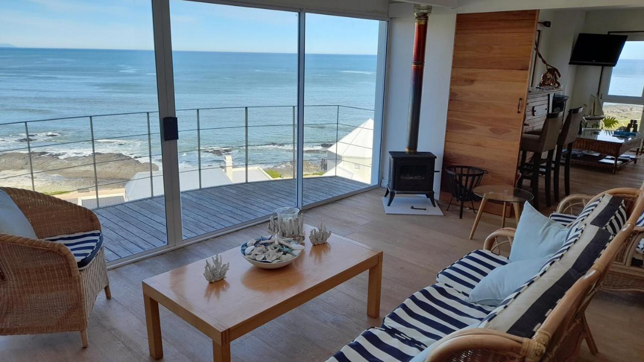 Swept Away Guesthouse - No-Loadshedding Yzerfontein Exteriér fotografie