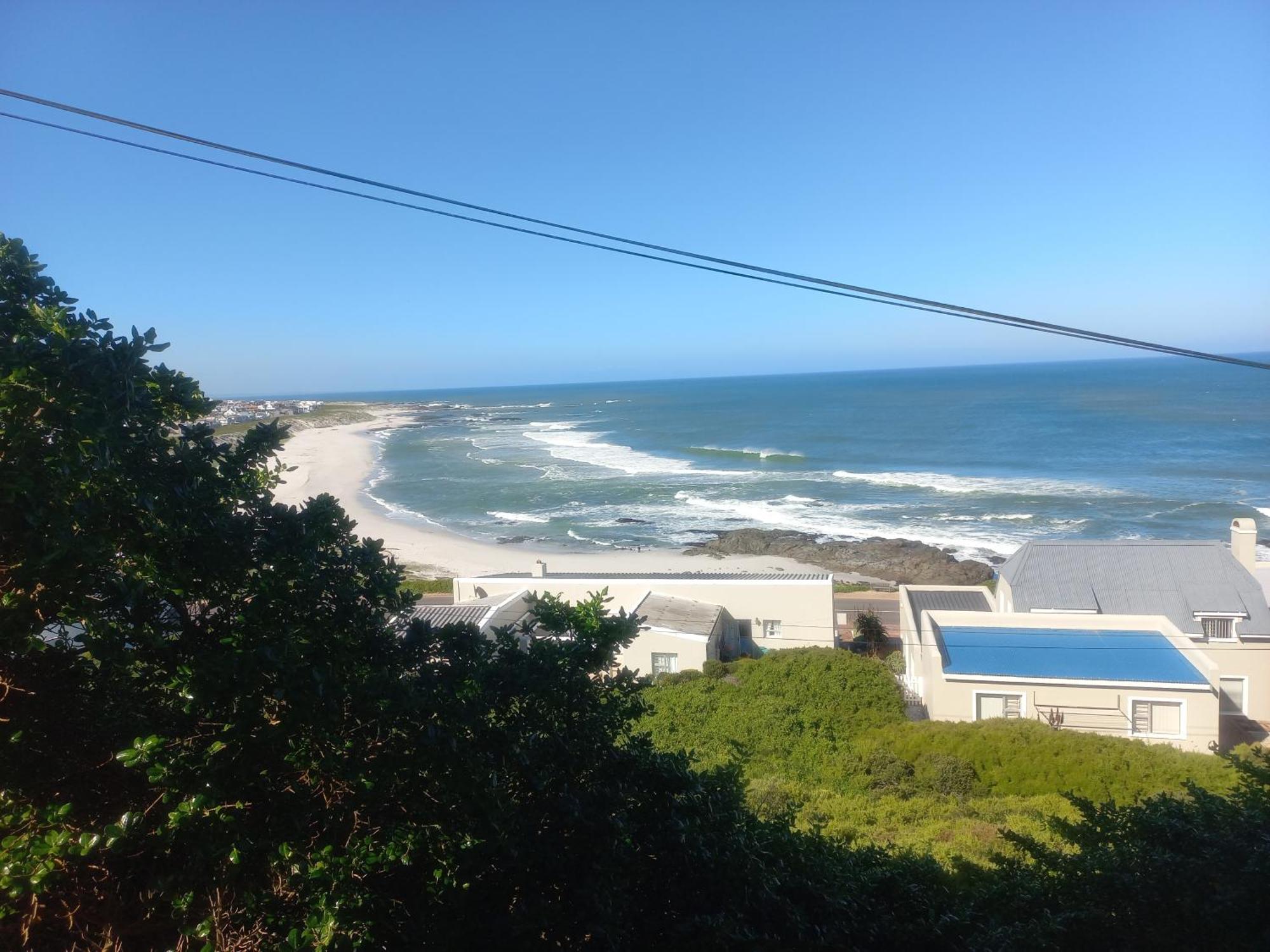 Swept Away Guesthouse - No-Loadshedding Yzerfontein Exteriér fotografie