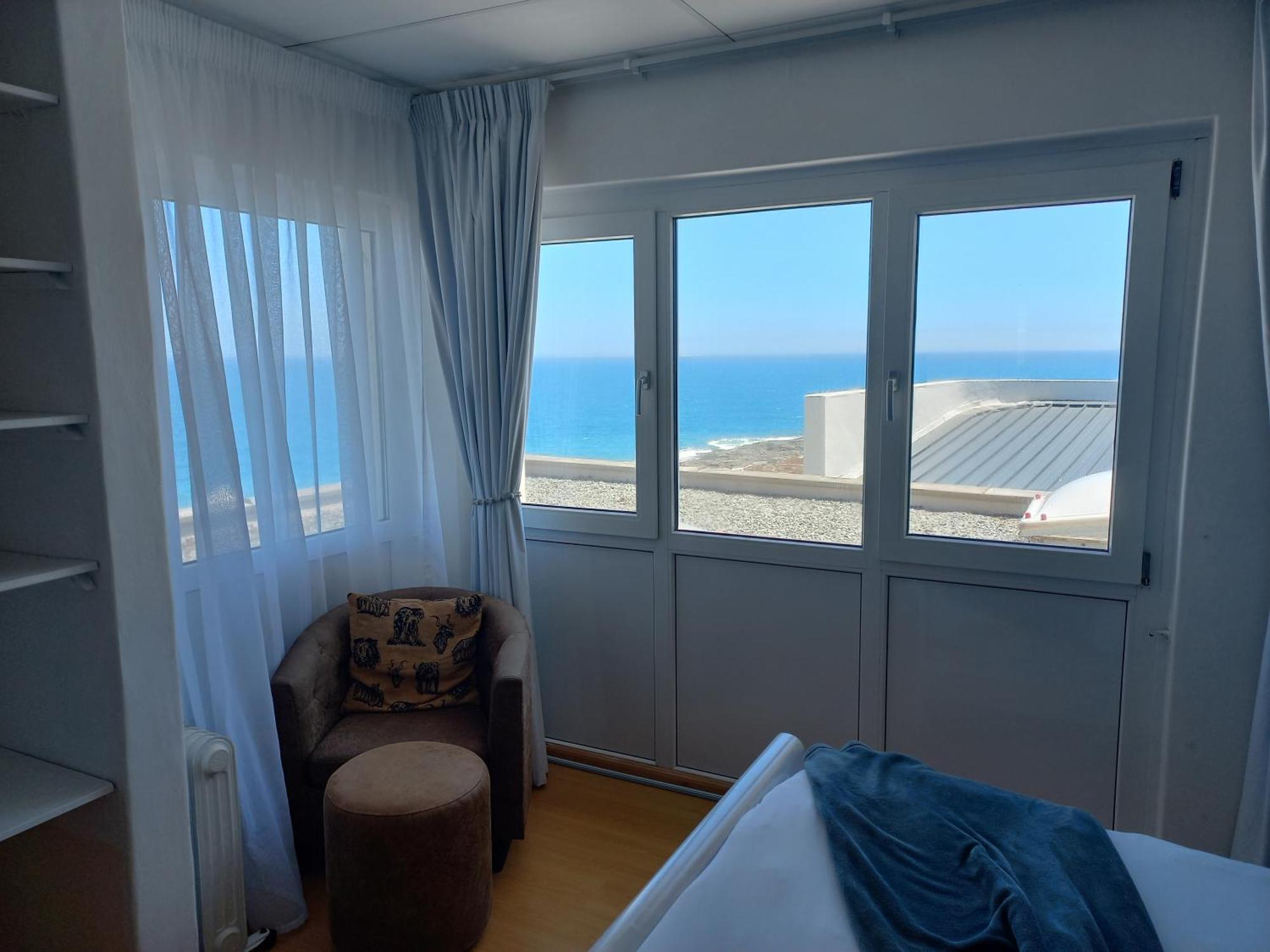 Swept Away Guesthouse - No-Loadshedding Yzerfontein Exteriér fotografie